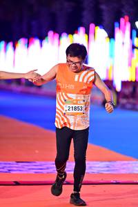 BIB: 21853
                            <button type="button" onclick="openModal(23230063)" class="btn btn-primary btn-sm float-right btn-popup" data-toggle="modal" data-target=".modal-high-quality">
                        <i class="fas fa-shopping-cart"></i> Add to Cart
                    </button>
                                            <button type="button" onclick="isThisMe(23230063, true)" class="btn btn-success btn-sm float-right btn-popup btn-isme hidden" data-toggle="tooltip" data-placement="bottom" title="นี่คือรูปของคุณใช่ไหม คลิกที่นี่เพื่อเอาเข้าอัลบั้ม">
                        <i class="fas fa-plus"></i> Add to album
                    </button>
                    <button type="button" onclick="isThisMe(23230063, false)" class="btn btn-warning btn-sm float-right btn-popup btn-isnotme hidden">
                        <i class="fas fa-ban"></i> Remove from album
                    </button>